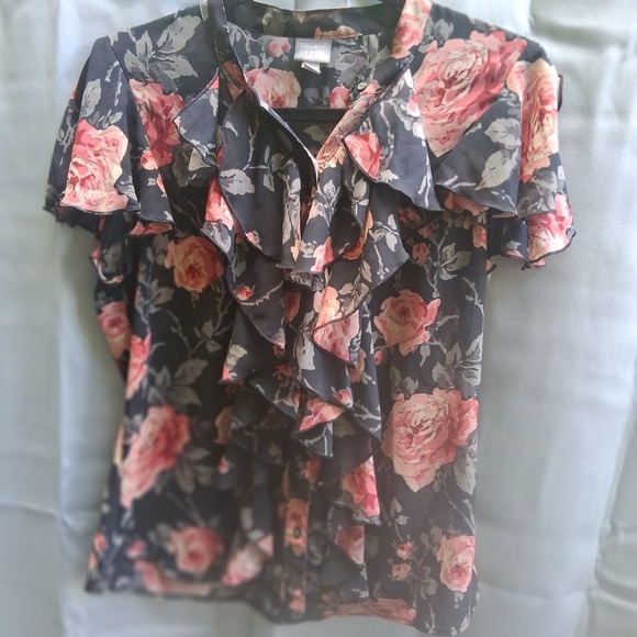 Converse One Star‎ Floral Ruffle Blouse Womens Medium Button Up Top Short Sleeve - Picture 1 of 8